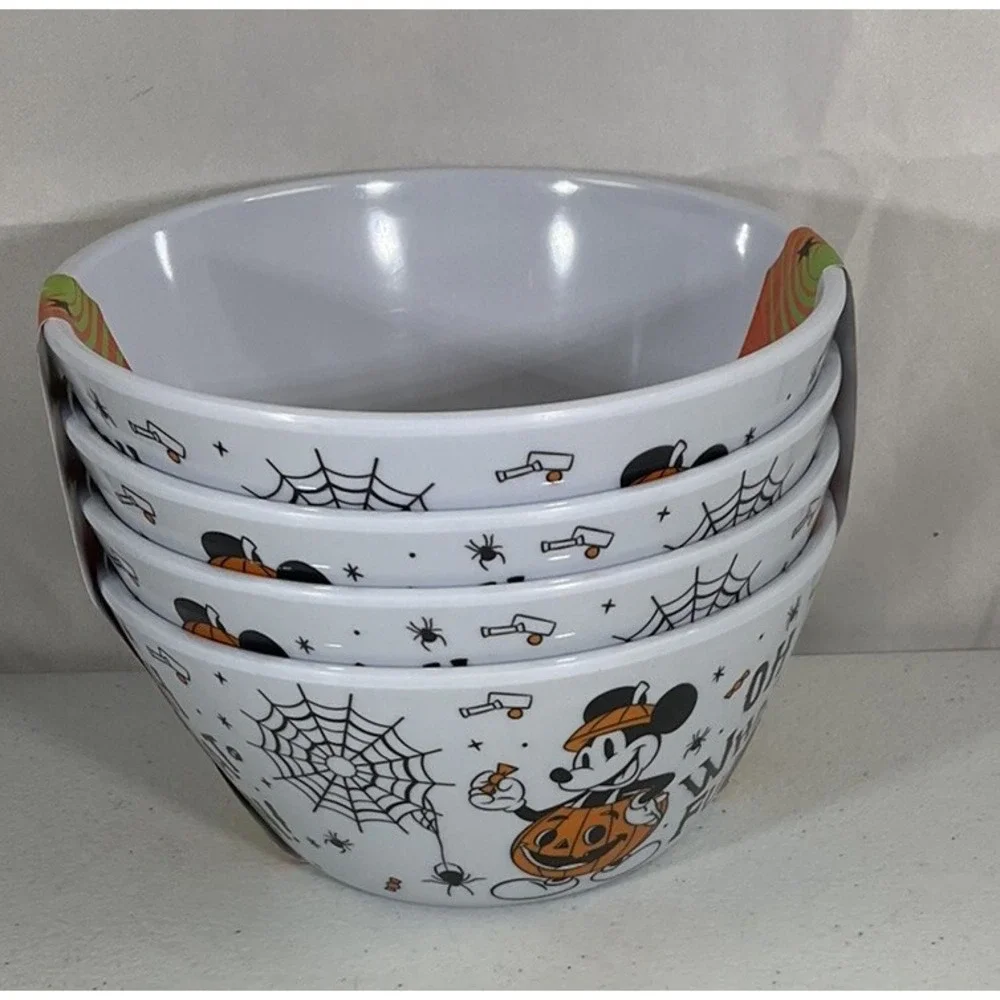 Disney Halloween Mickey Mouse Oh What Fun Set Of 4 Melamine Cereal Bowls
